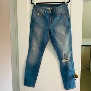 Gap Light Distress Skinny Jean Long